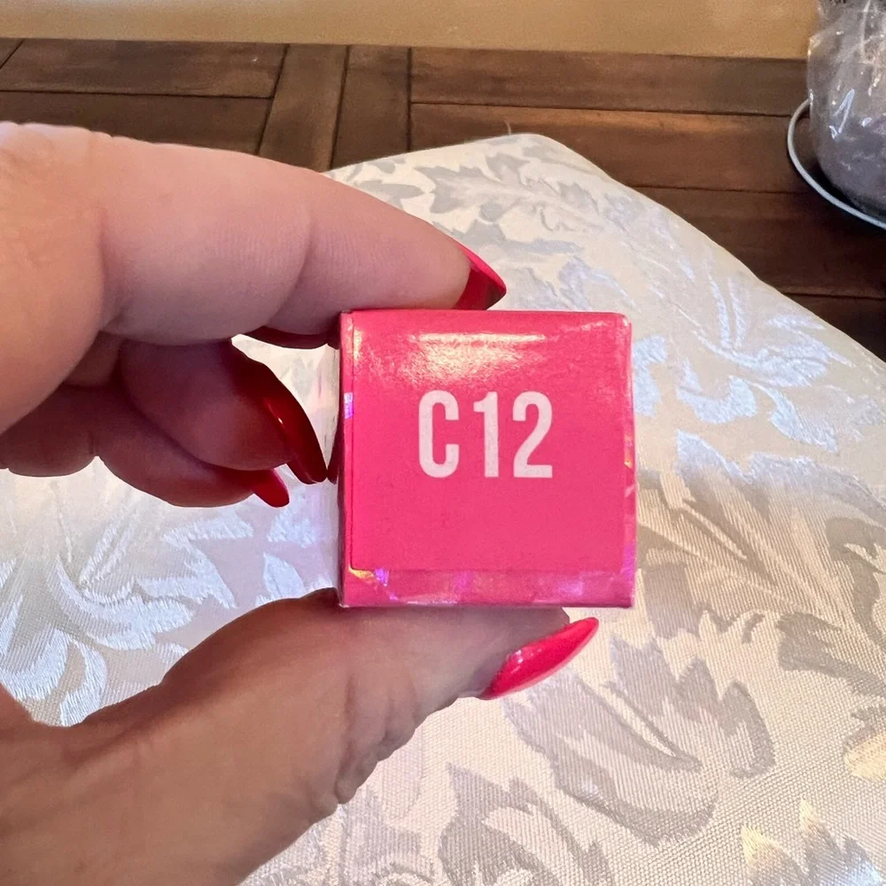 ✨FINAL PRICE✨NIB C12 Jeffree Star Magic Star Concealer